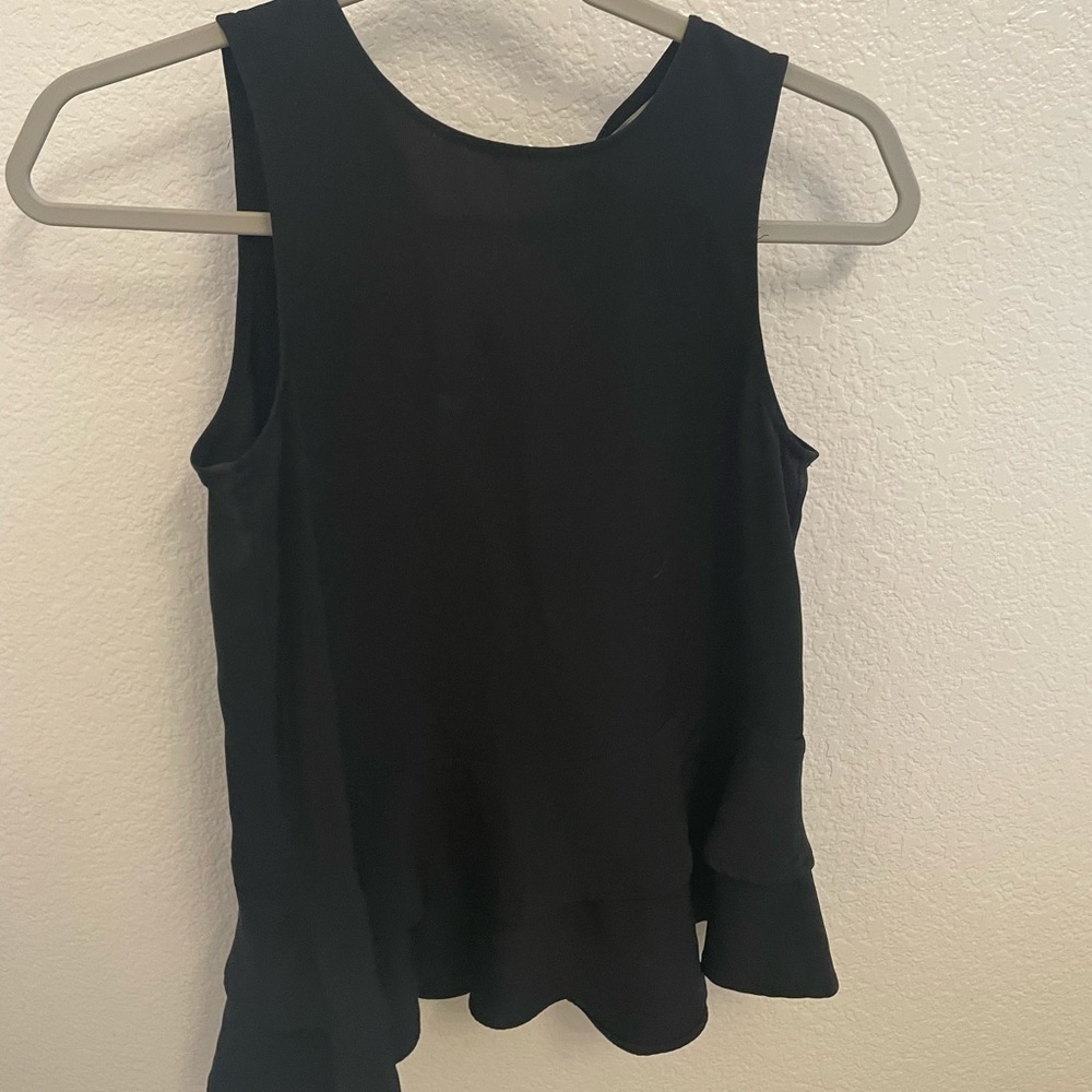 H&M Black ruffle top